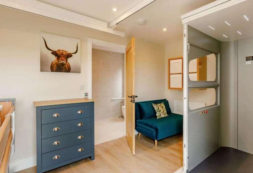 Roe Cottage Disabled Adapted 2 Bed Cottage