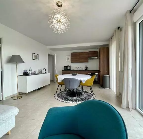 Bella Cruz 66 M2 Prestations Premium, Wifi, Balcon, Parking Avec Borne De Recharge électrique, Plage