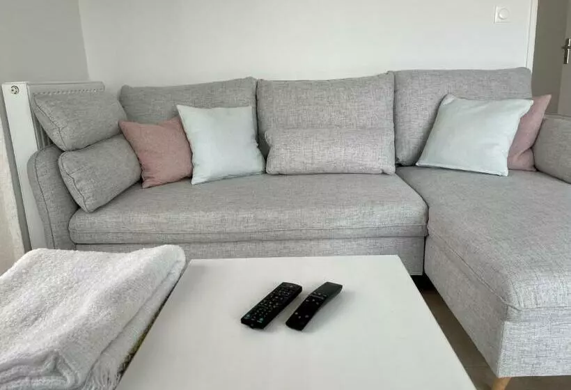 Bella Cruz 66 M2 Prestations Premium, Wifi, Balcon, Parking Avec Borne De Recharge électrique, Plage