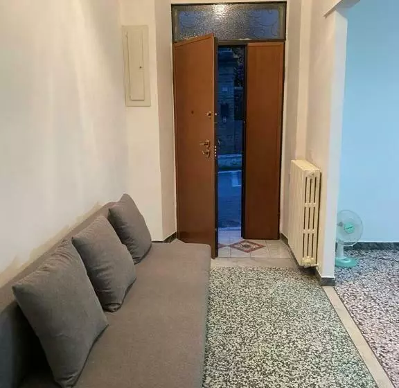 Casa Adorna Appartamento A Cupra Marittima A 300 Metri Dal Mare