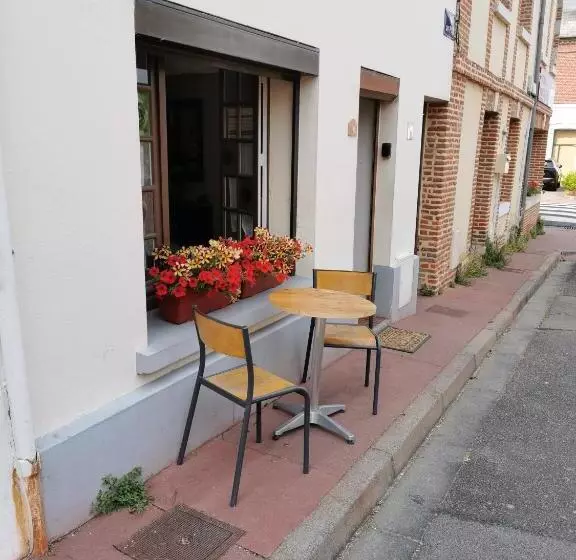 La Maison D Yvonne