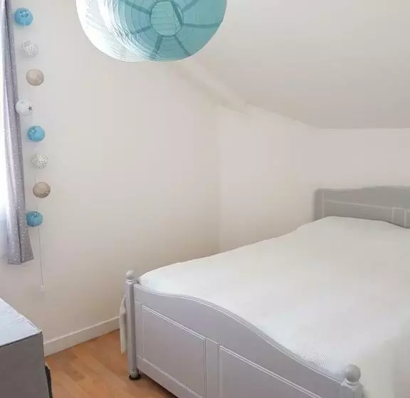 Maison Au Calme, Proche Centre Et Mer, Jardin Clos