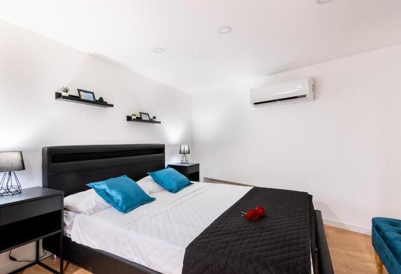 Principe Di Villafranca Suite