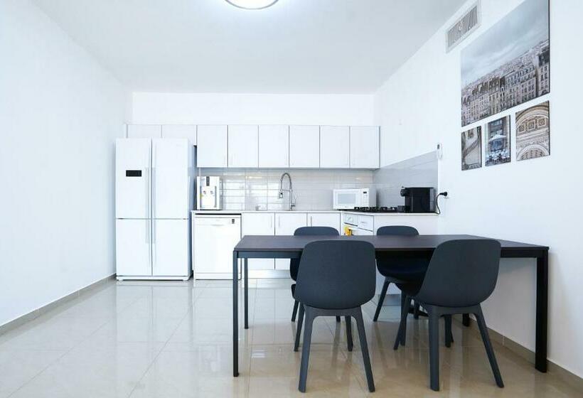 Royal Park By Sun And View