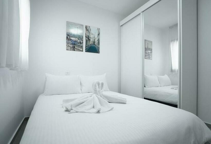 Royal Park By Sun And View