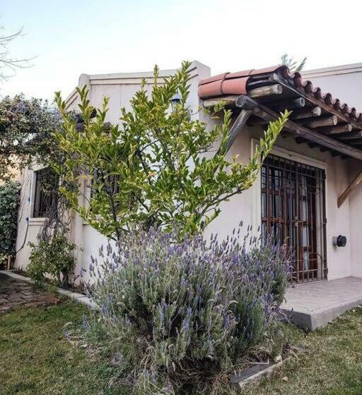 Espectacular Casa En Chacras De Coria