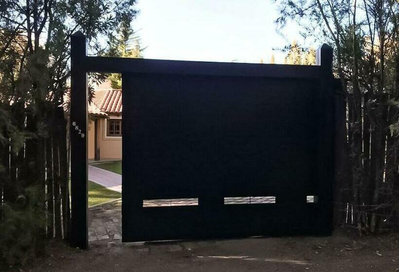 Espectacular Casa En Chacras De Coria