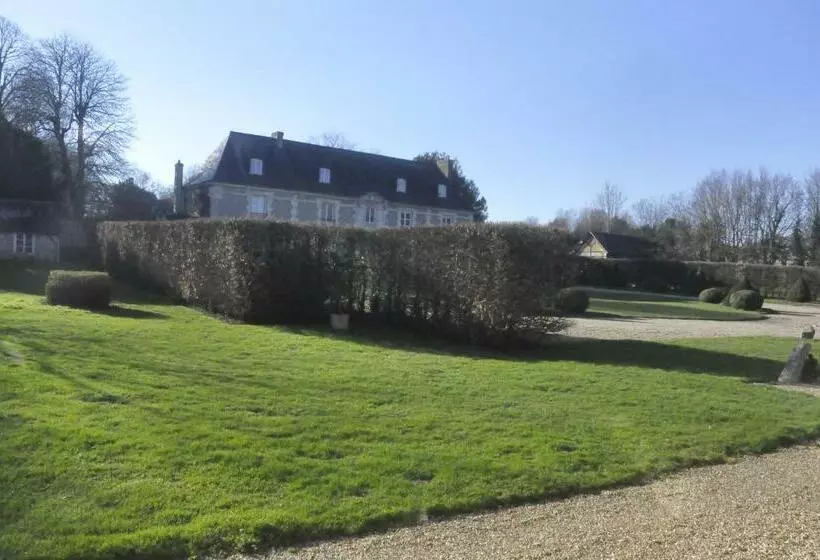 Gite L Orangerie Du Château D Emalleville