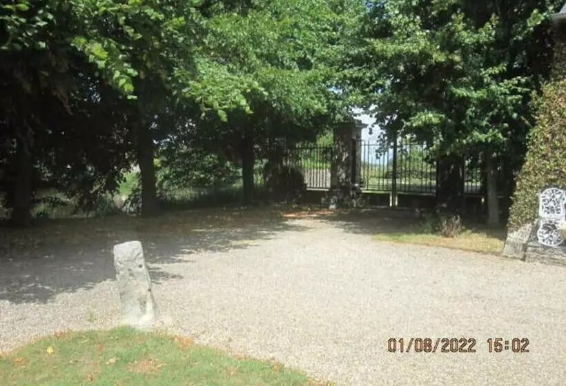 Gite L Orangerie Du Château D Emalleville