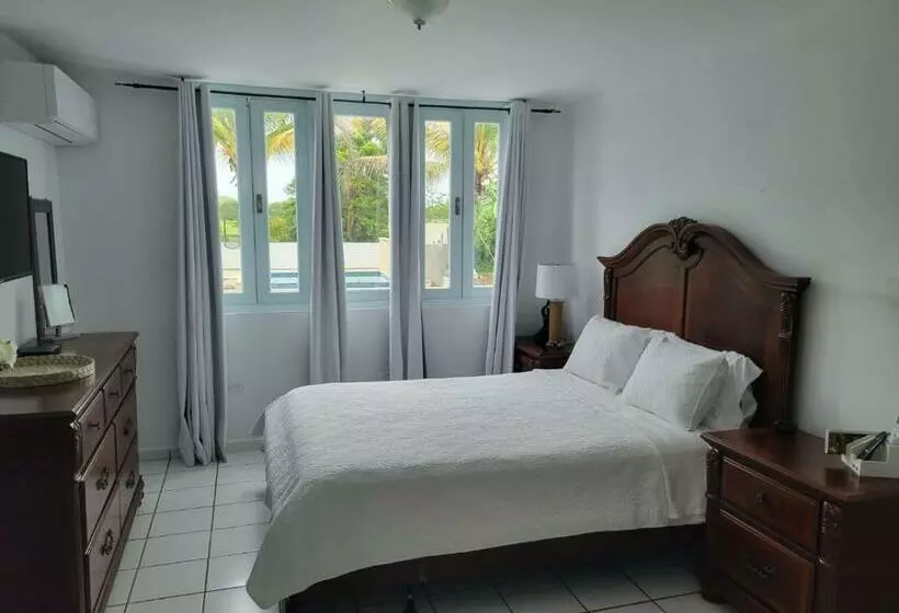 Brisas De Hacienda