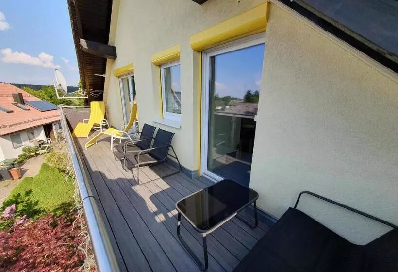 Ferienhaus Sonnengelb Im Herzen Des Schwarzwaldes