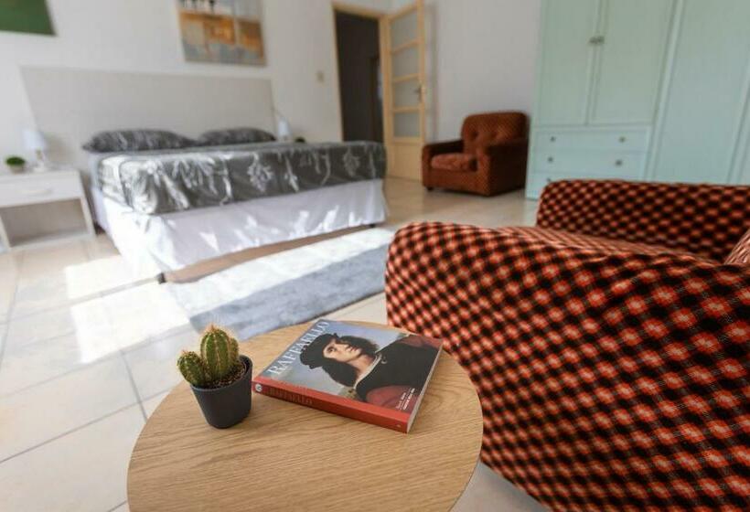 [house Of Poet] Wide Apartment In The City Center