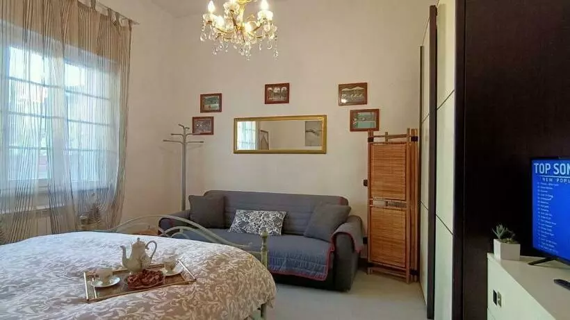 Lovely Beach House For Two