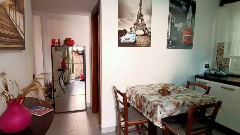 Lovely Beach House For Two