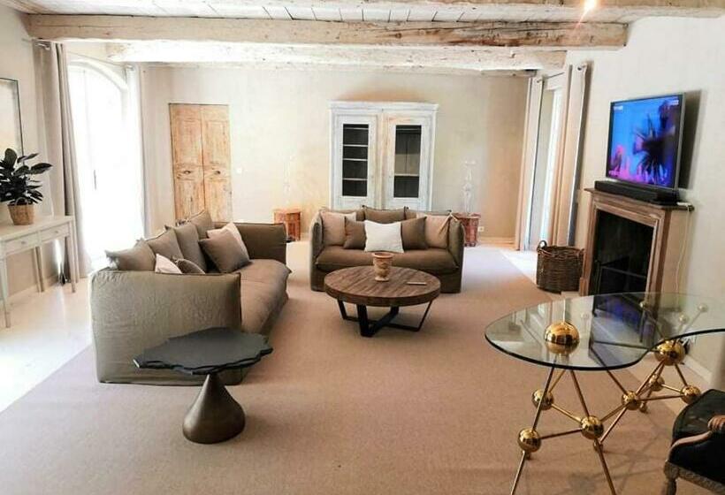 Villa Mougins French Style Living