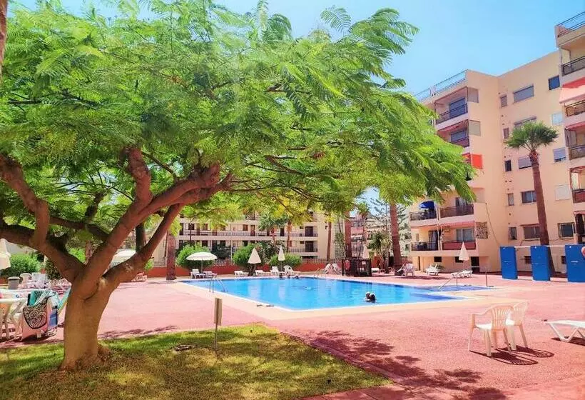 Cris Sol Apartments