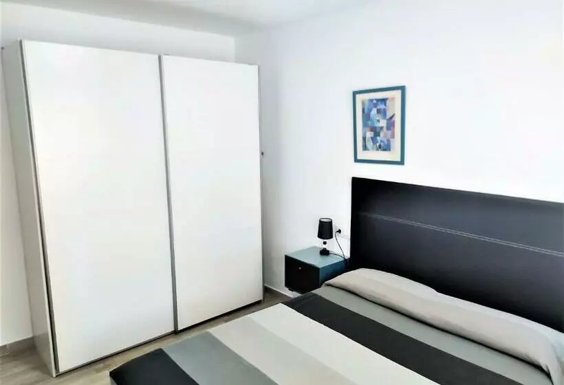 Cris Sol Apartments