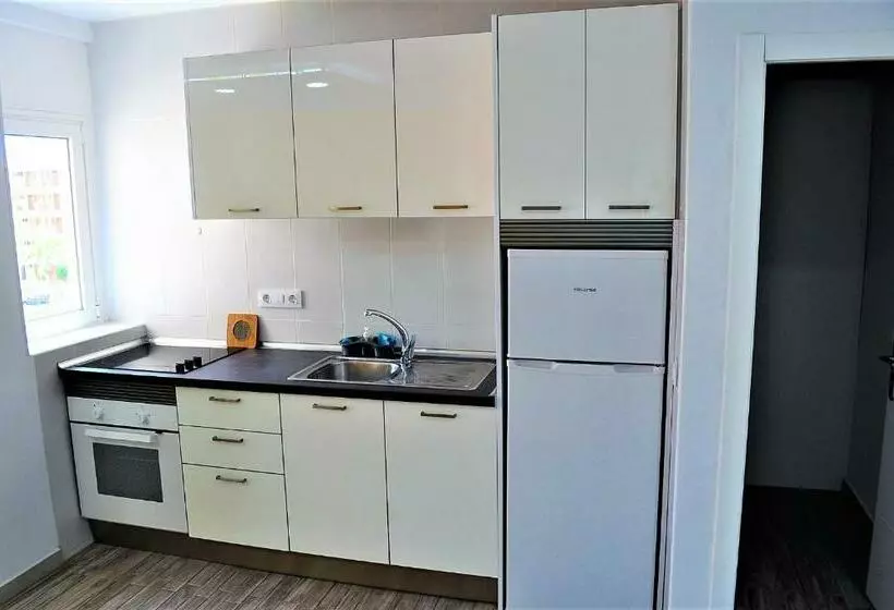 Cris Sol Apartments