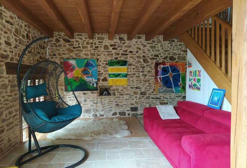 Gîte De Charme En Dordogne Avec Piscine Et Jardin