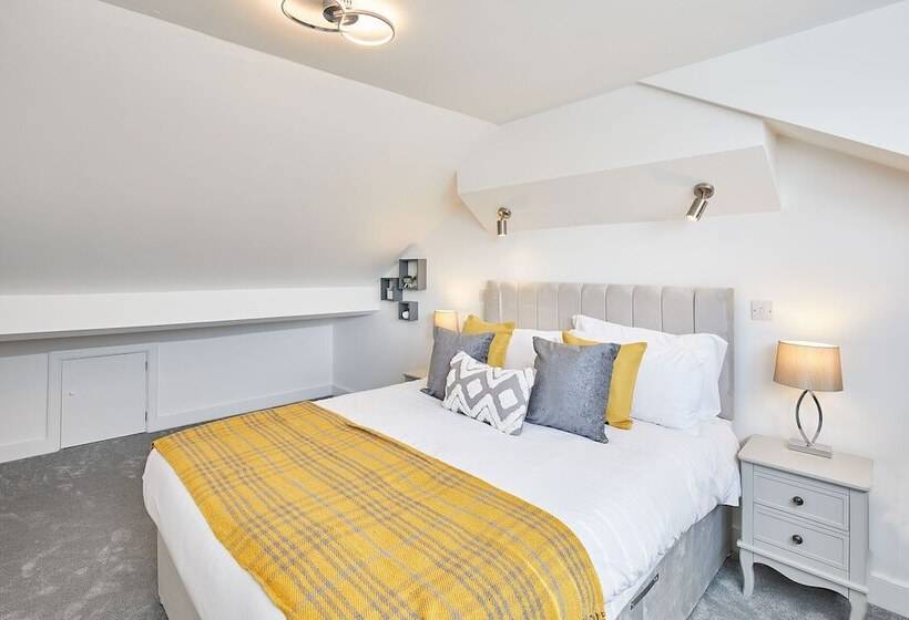 Host Stay Morgan S Rest