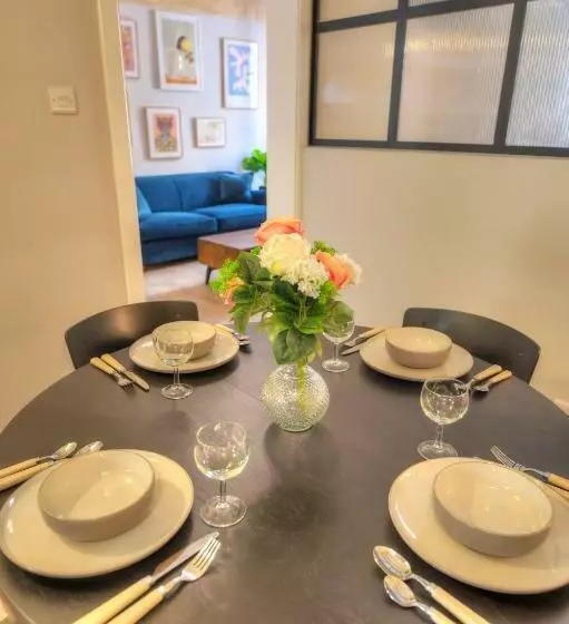 Beautifully Furnished Flat In The City Center Jbal1 1