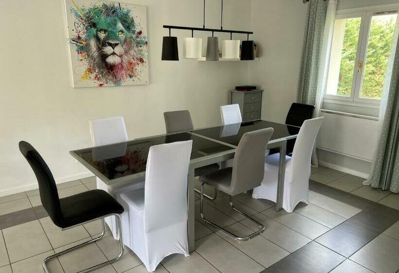 Lilahouse   Disneyland Paris