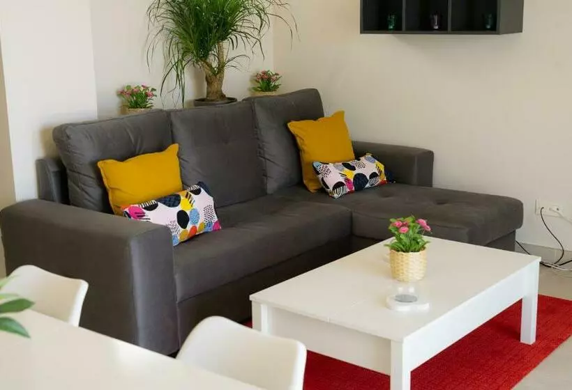 El Pequeño Paraíso