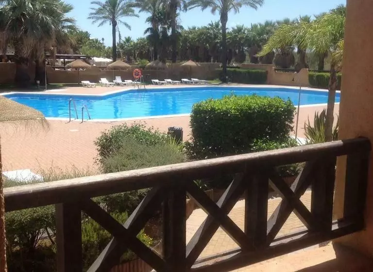 Planta Baja De Un Dormitorio Vistas Piscina