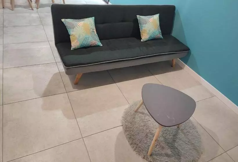 Ti Kaz Fond De Puits