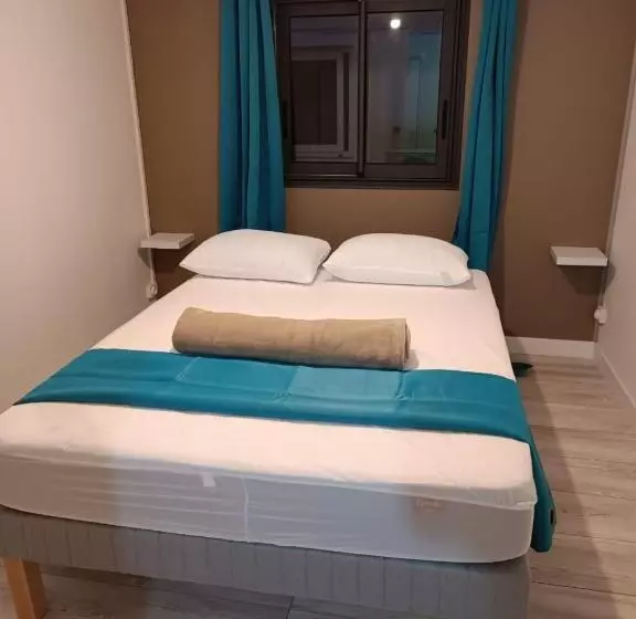 Ti Kaz Fond De Puits