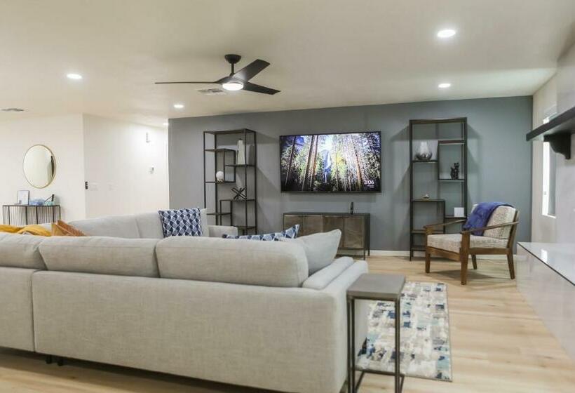 Cozy House W Putting Green Mtn Views Bbq