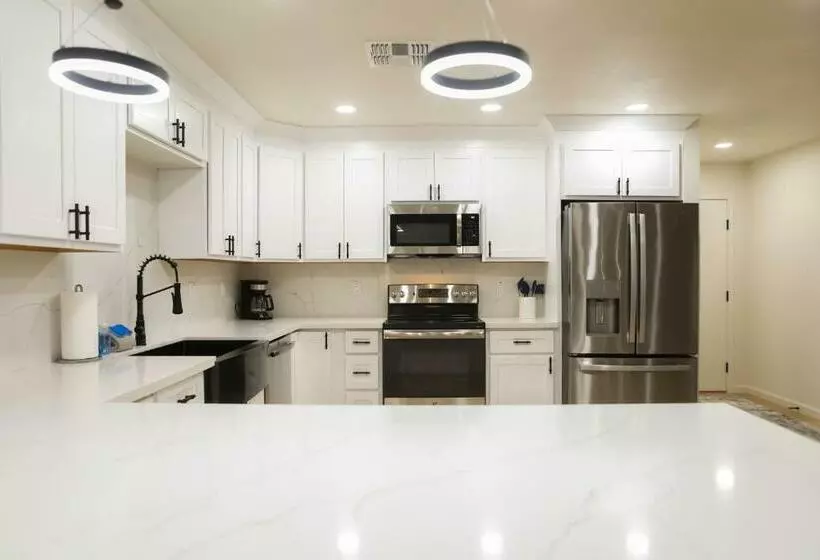 Cozy House W Putting Green Mtn Views Bbq