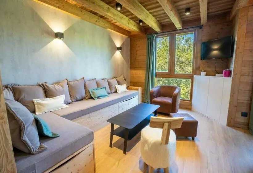 Hauts De Chantemouche 17