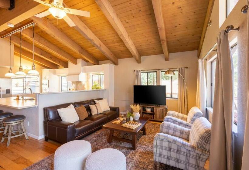 Lodgepole By Avantstay Spacious Retreat 5 Mins From Lake Tahoe Incline Village