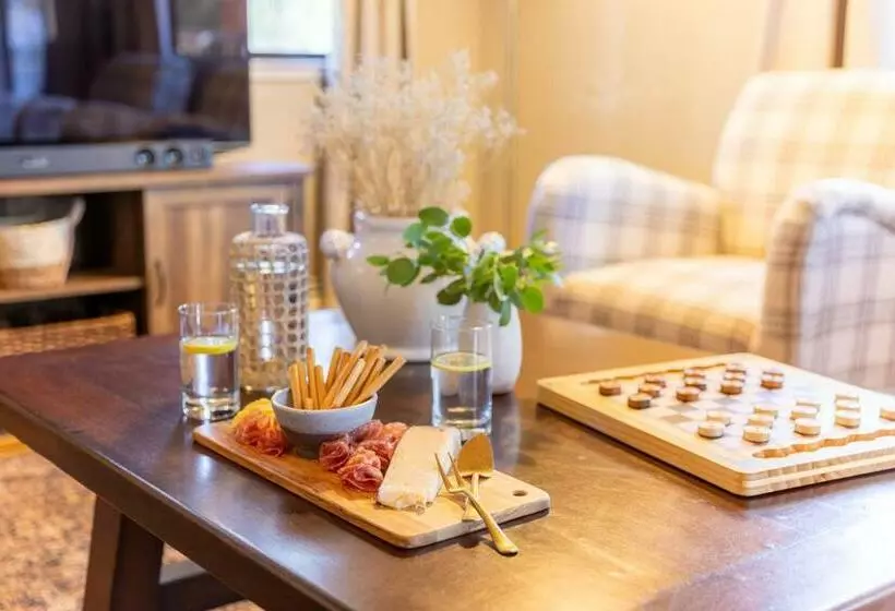 Lodgepole By Avantstay Spacious Retreat 5 Mins From Lake Tahoe Incline Village