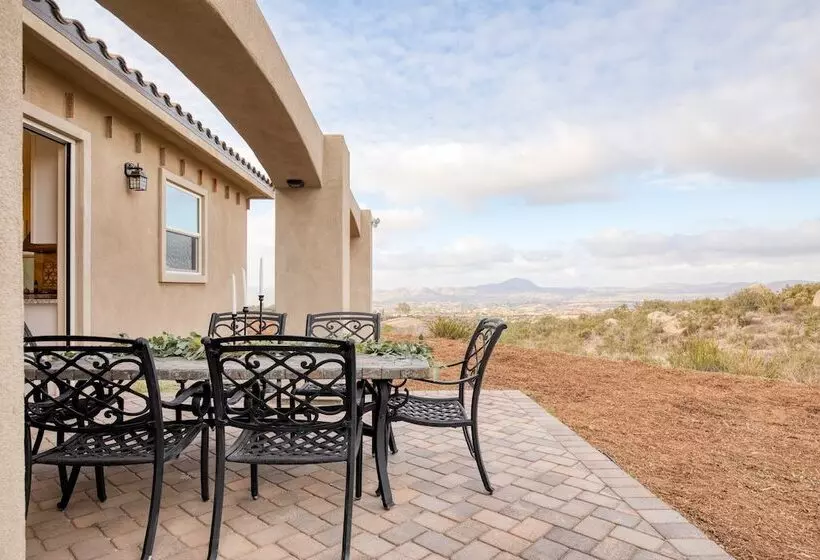 Malbec By Avantstay Incredible Estate W Panoramic Views Bocce Ball Court