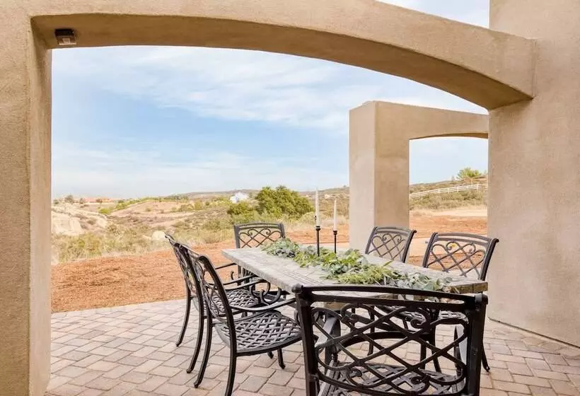 Malbec By Avantstay Incredible Estate W Panoramic Views Bocce Ball Court