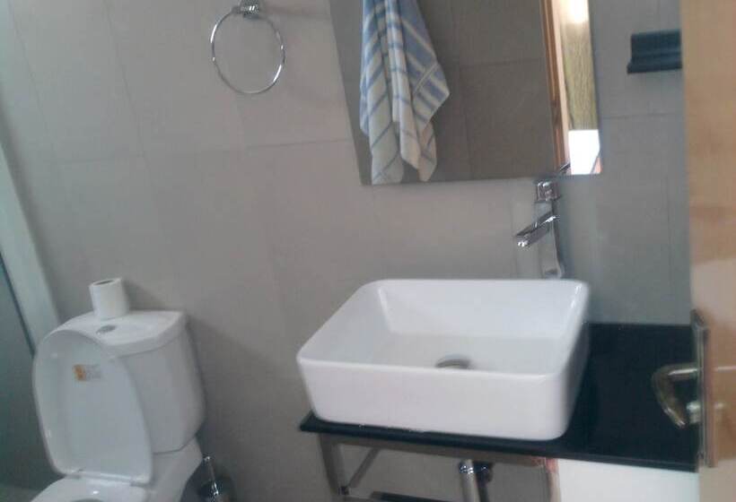 Apartamentos Santiago   Maio