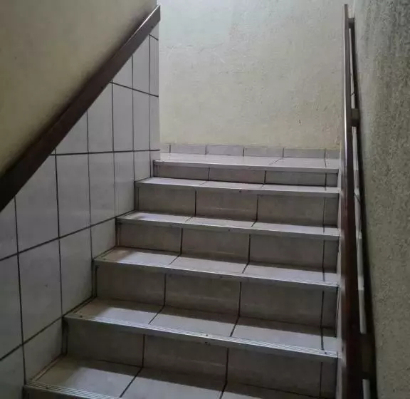 Apartamento Inteiro De 3 Quartos Estacionamento Grátis