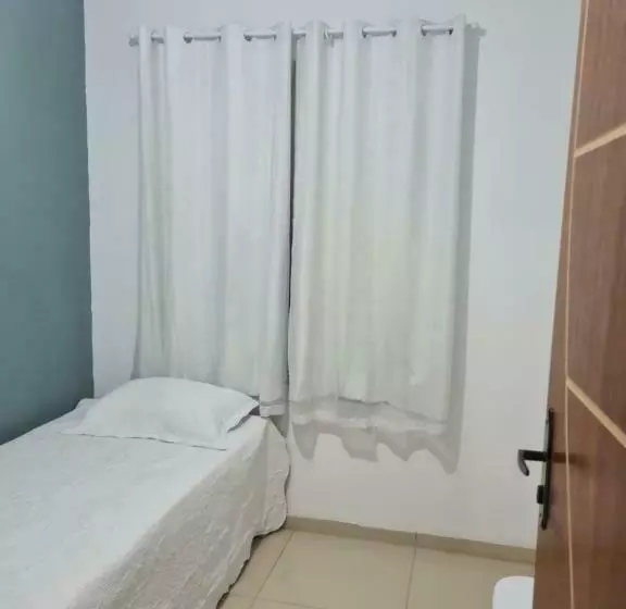 Apartamento Inteiro De 3 Quartos Estacionamento Grátis
