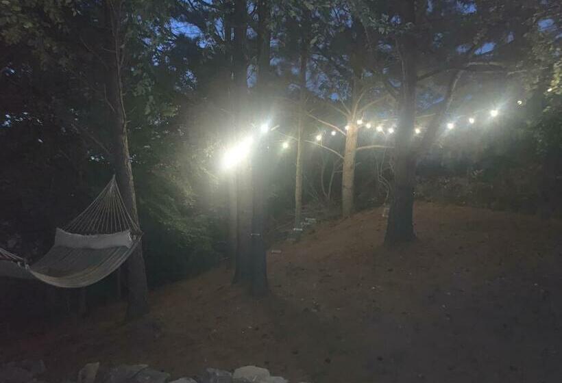 Captivating Home Near Downtown Atl