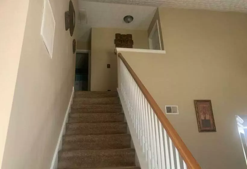 Captivating Home Near Downtown Atl