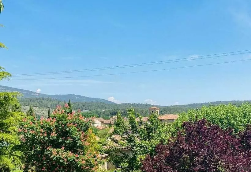 Charmante Petite Maison De Village Au Centre