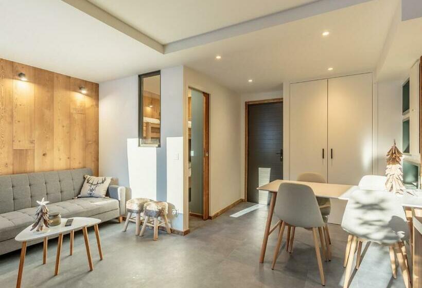 Charmant 2p Rénové, 6 Couchages, Balcon Sud Avec Vue Montagne, Plagne 1800   Fr 1 351 166