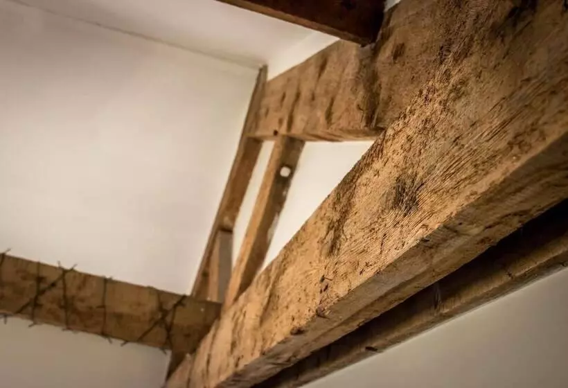 Beautiful 1 Bed Apartment In Central Ulverston