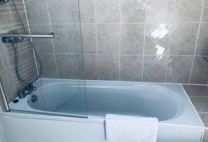 Beautiful 1 Bed Apartment In Central Ulverston