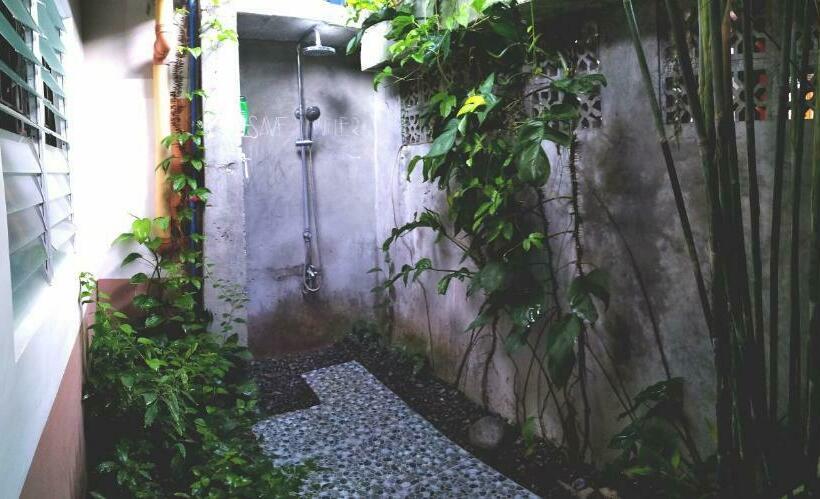 Cozy 1 Bedroom House In Quiet Residential Village