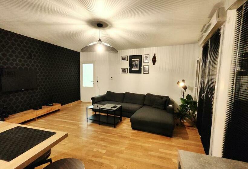 Trois Pieces De Charme Aux Portes De Geneve