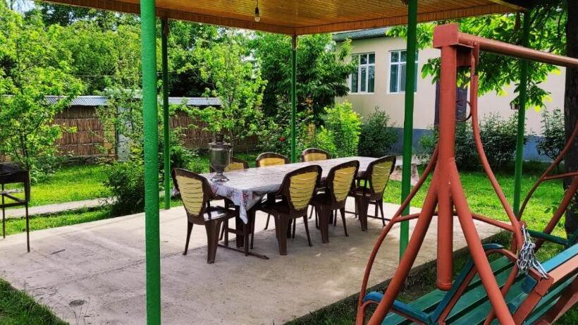 Xan Guests House Vendam