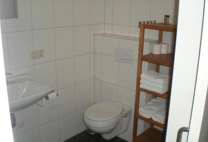 住宿加早餐  Bergopwaerts